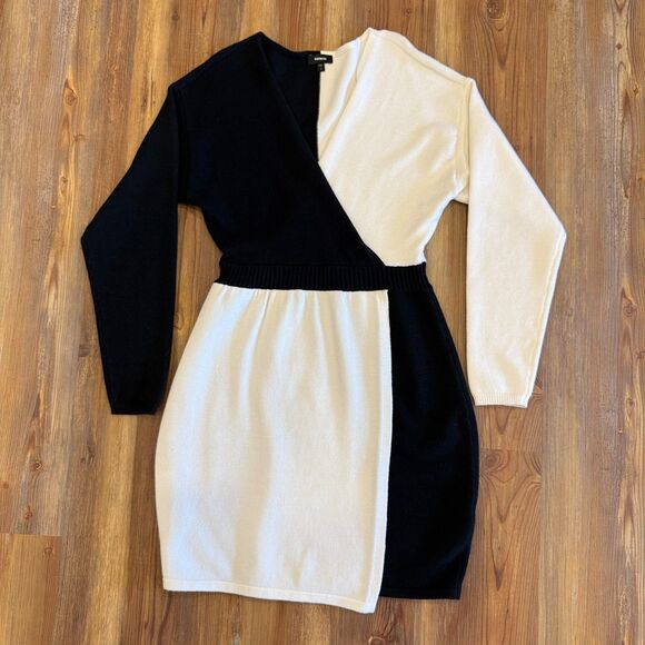 Express Colorblock Black/Ivory Bodycon Sweater Dress With 3/4 Sleeves Size Small - Picture 6 of 10